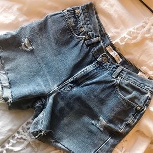 Tommy cutoff shorts